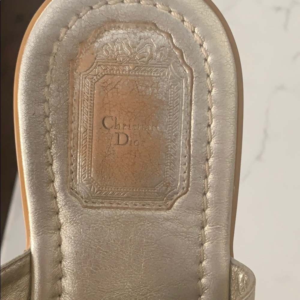 Christian Dior Thong Sandals size 39 Gold Metallic - Picture 5 of 5